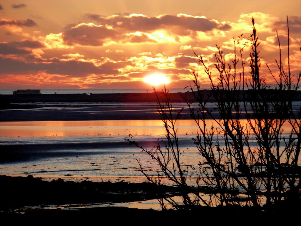 Salthill B&B Ocean Villa Galway Exteriör bild